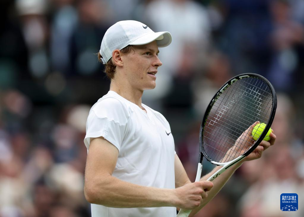 手时展现出 手时展现出