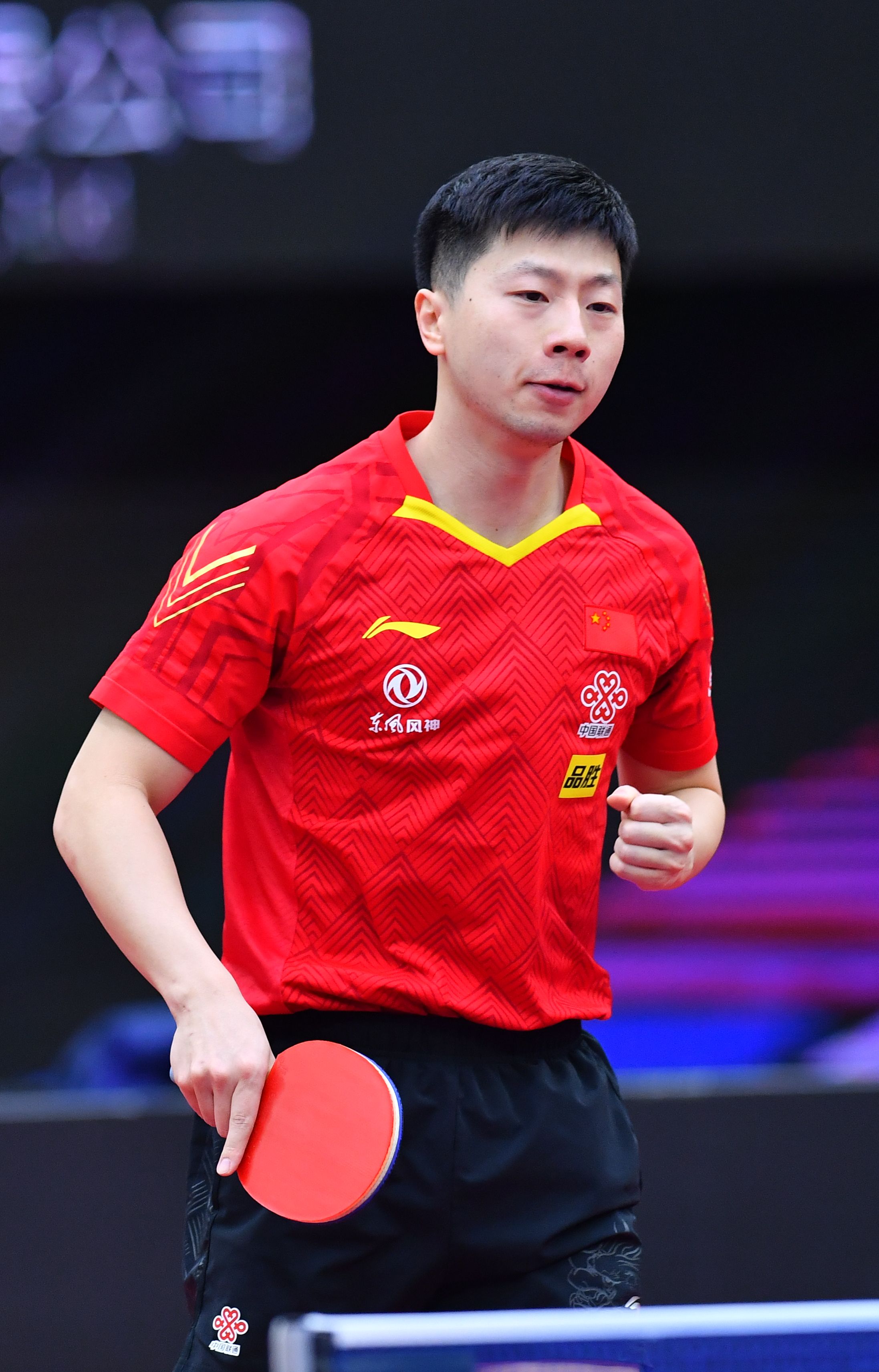 核中提出了 核中提出了