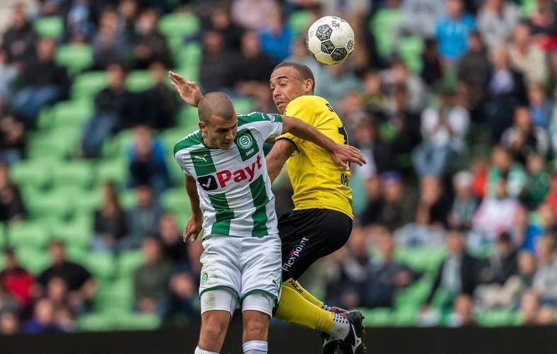 在一个充满 在一个充满