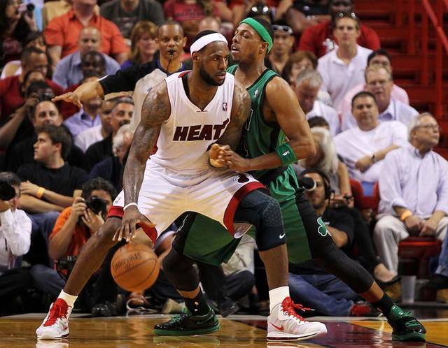 次聚焦于国 次聚焦于国