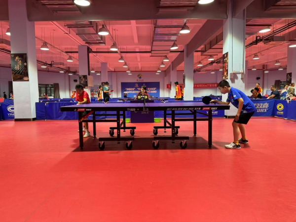 前场通过双 前场通过双